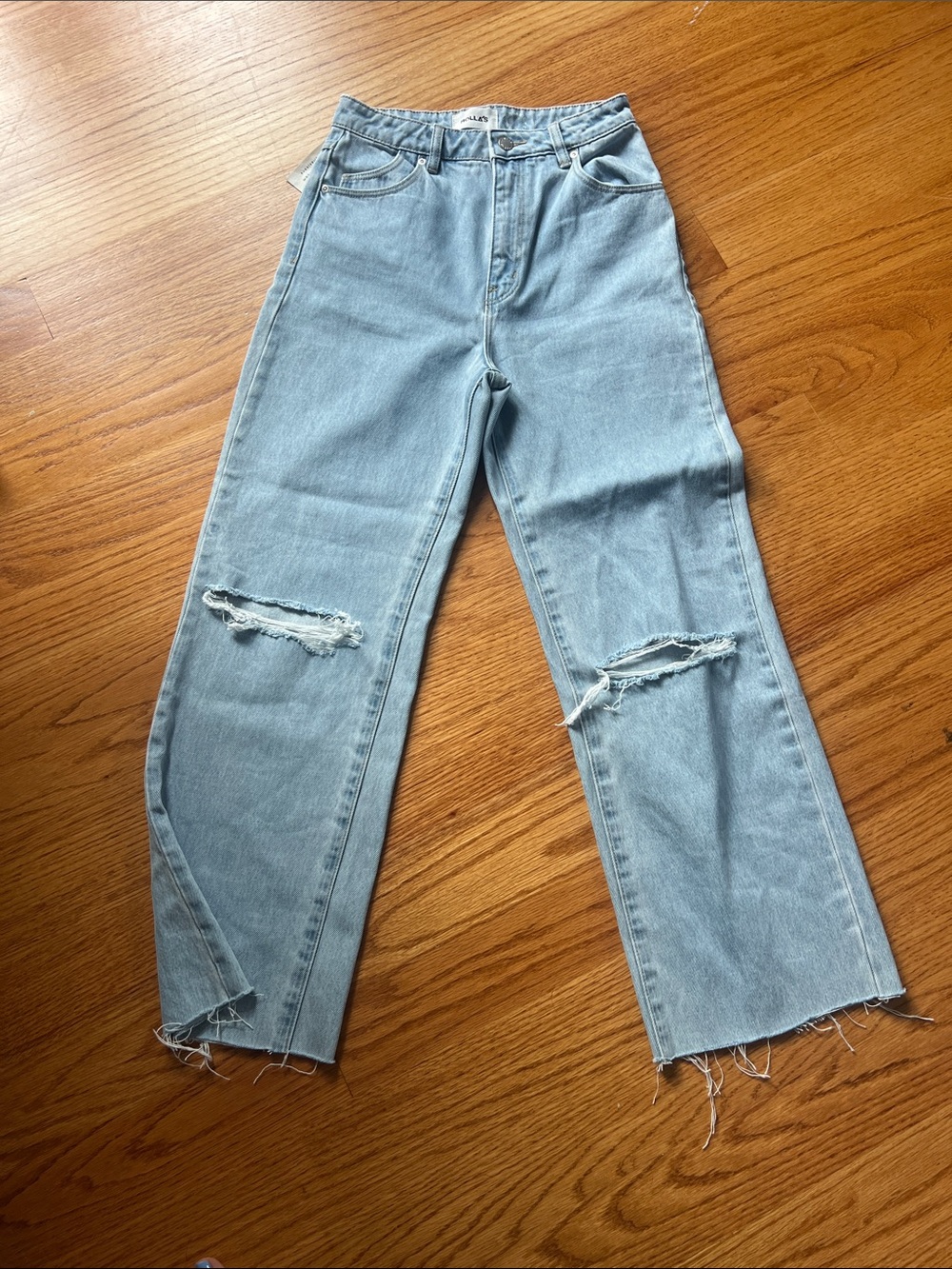 Rollas Heidi high rise loose straight Light Blue NWT Distressed  Women Jeans 26